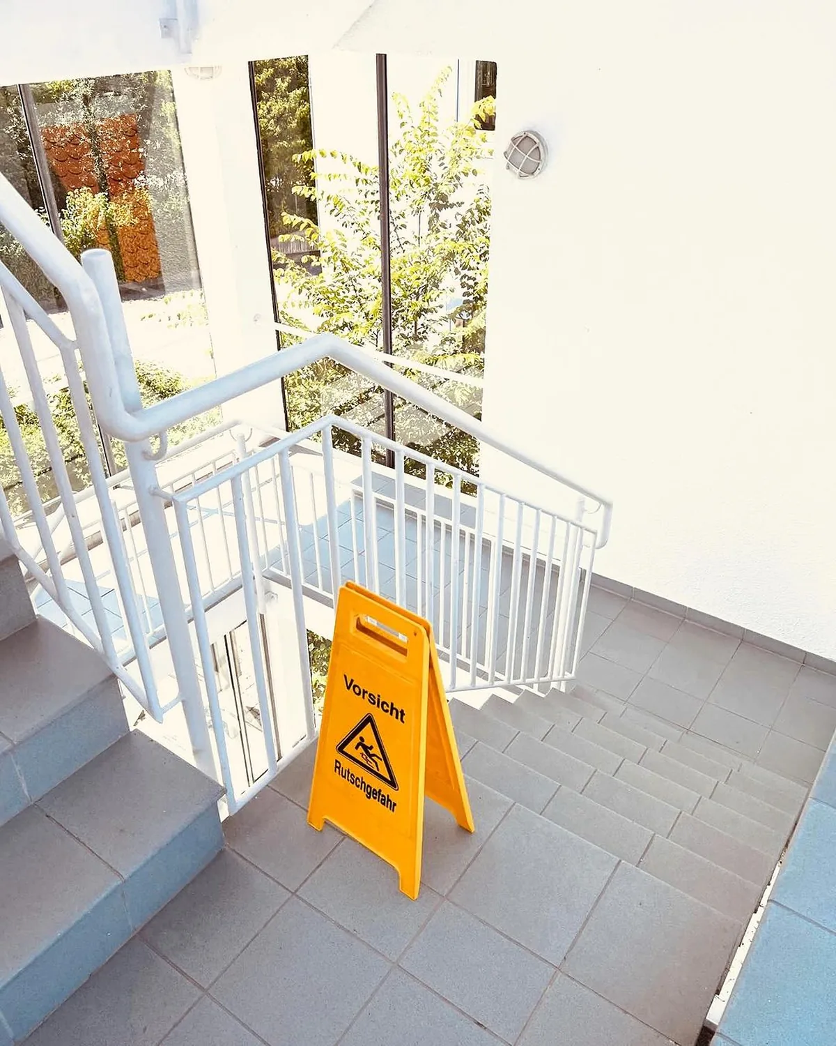 Sauberer Treppen- und Flurbereich